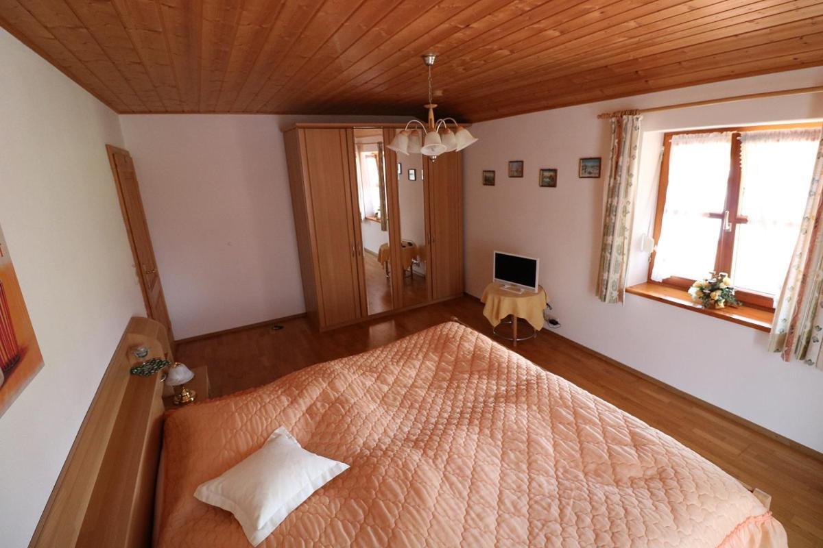 Apartamento Haus Blumenfeld-Schwaiger Übersee Exterior foto